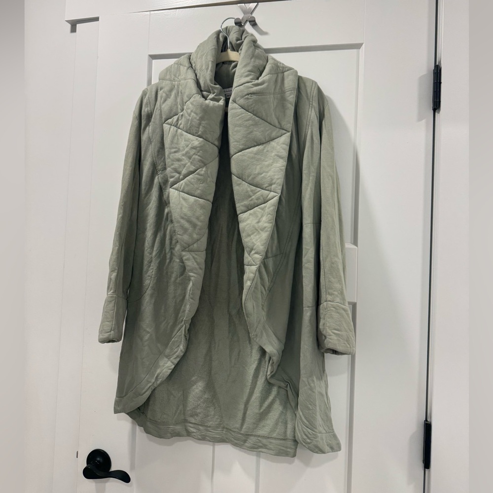 Young Fabulous & Broke Coat Size M/L Light Green Quilted Collar Sandrine Drape